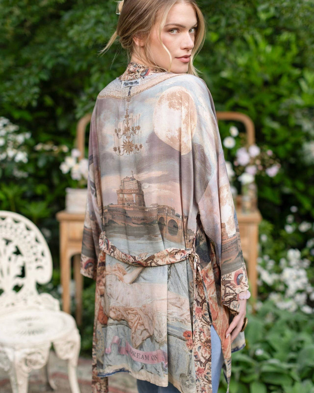 Imaginarium Matinée Duster Kimono w/ Moon mid-length