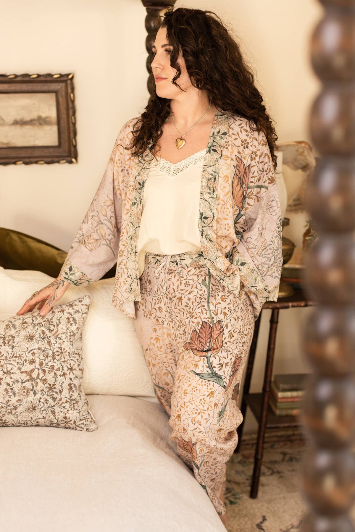 Folklore Pixie Duster Cropped Kimono w/ Bird of Peace