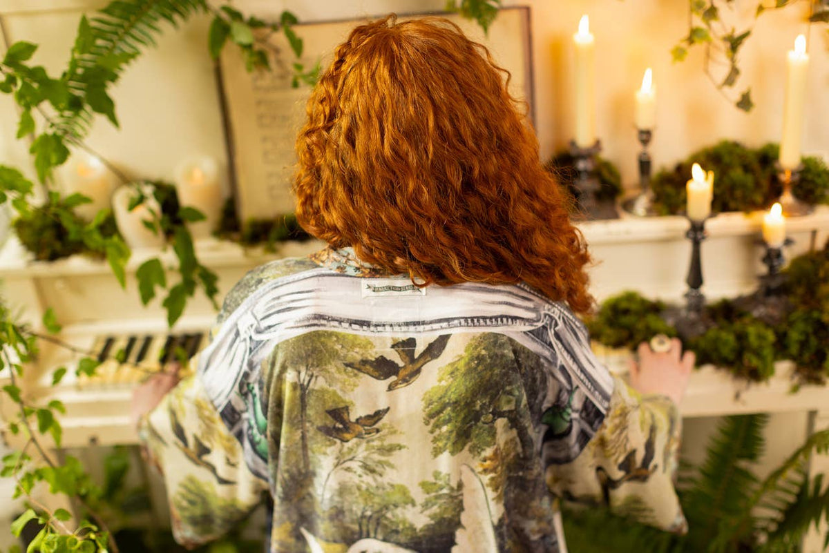 Theatre of Dreams Pixie Duster Cropped Kimono w/ Swan