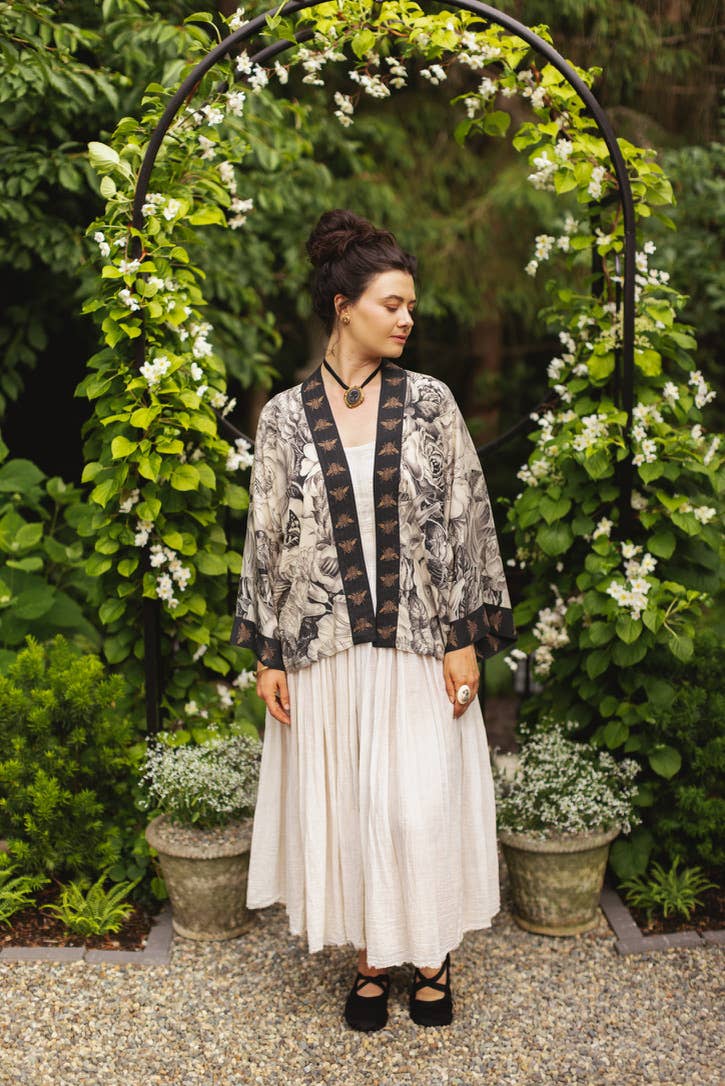 Honey & The Moon Pixie Duster Crop Kimono