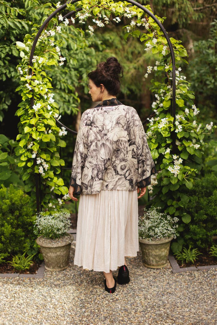Honey & The Moon Pixie Duster Crop Kimono