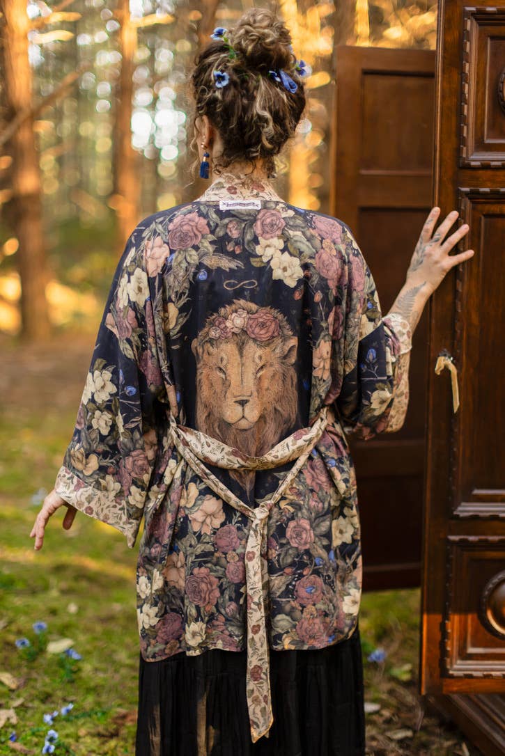 Lionheart Matinée Duster Kimono