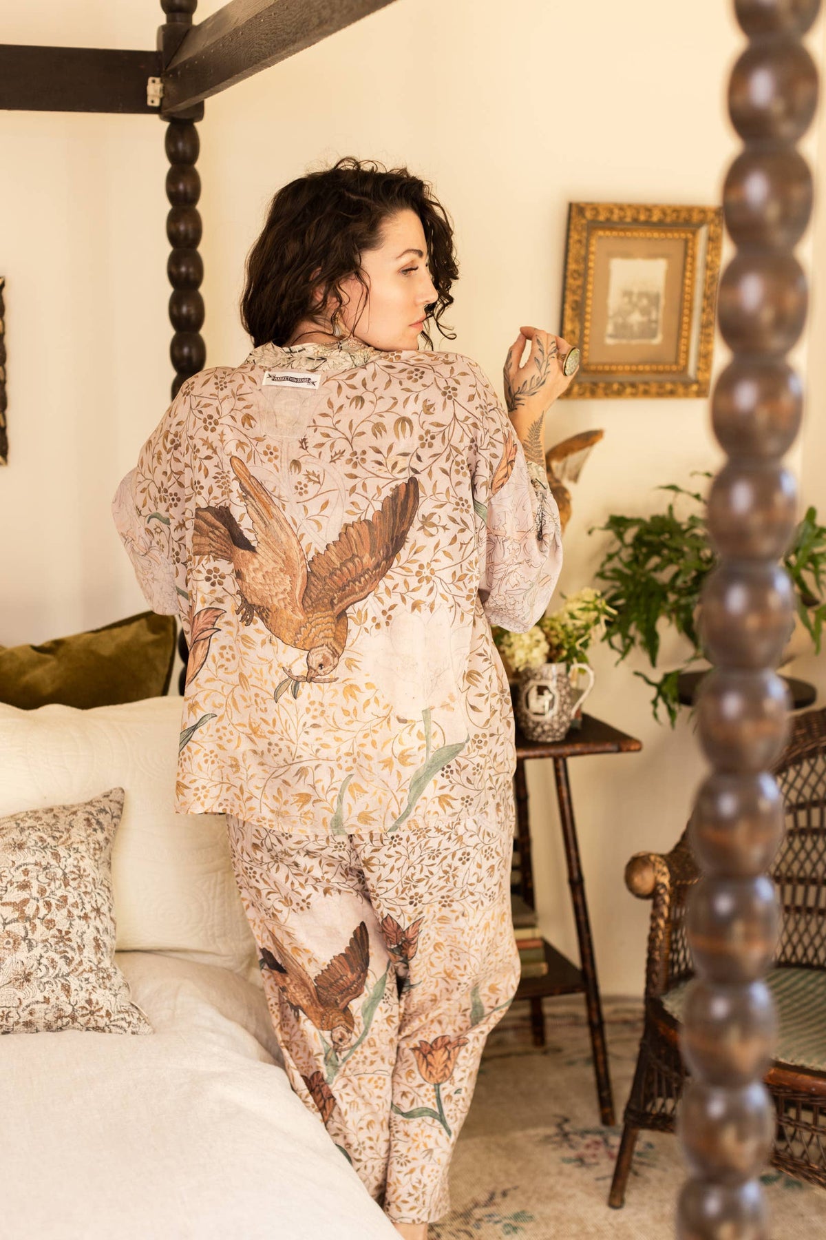 Folklore Pixie Duster Cropped Kimono w/ Bird of Peace