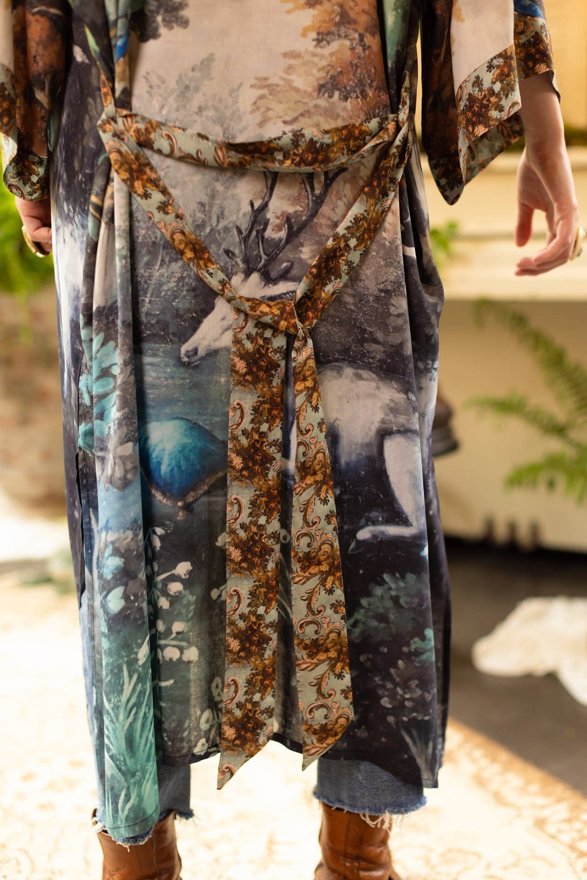 Theatre of Dreams Opera Duster Kimono Robe w/ Deer