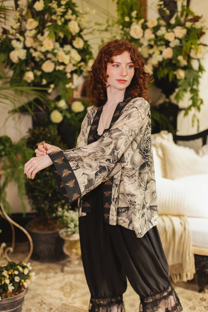 Honey & The Moon Pixie Duster Crop Kimono