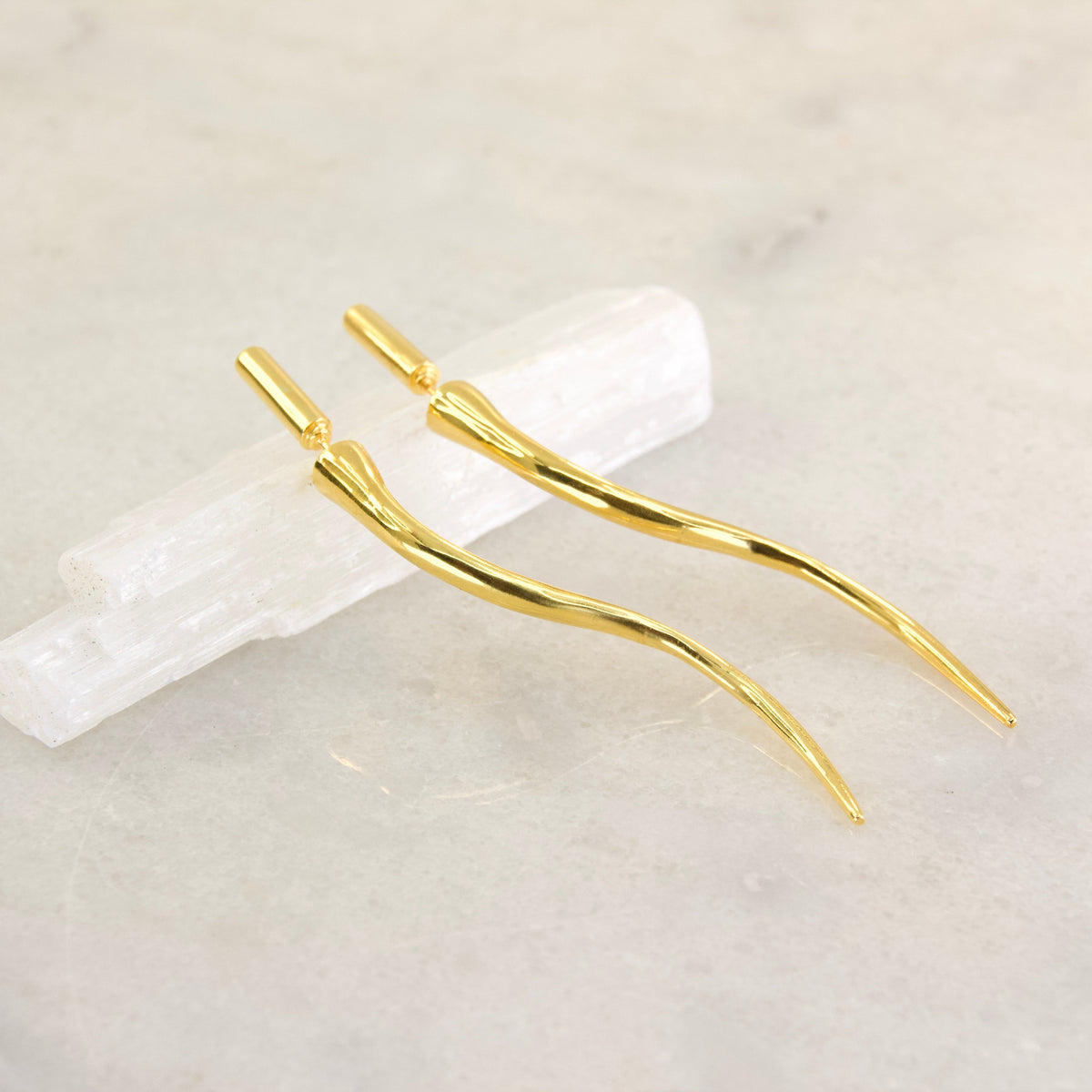 The Arch & Swirl Stud Through Earring